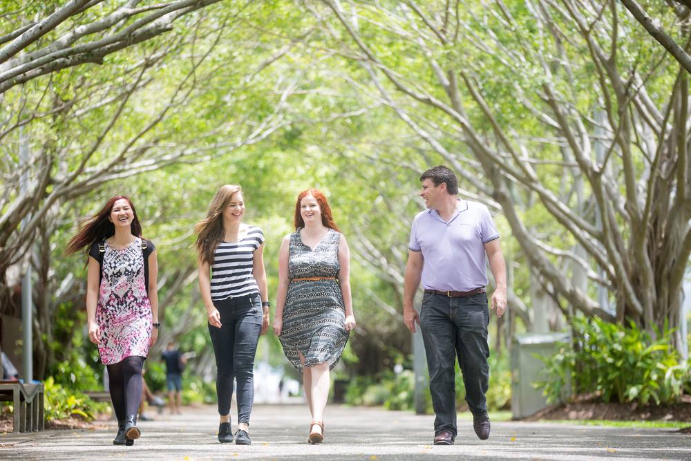 Central Queensland University ซิดนีย์ บริสเบน เมลเบิร์น